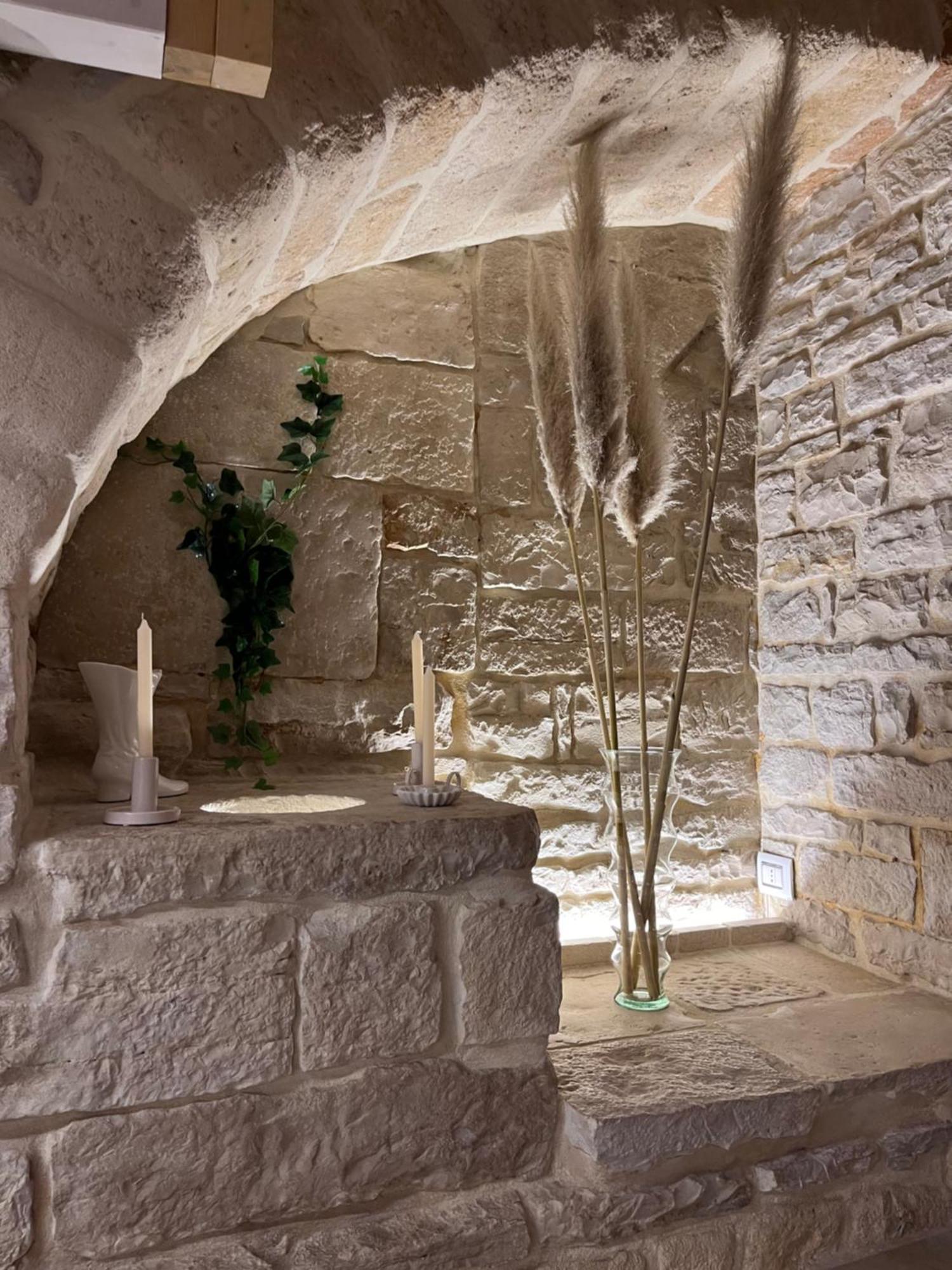 Epoca Suite House Trani Exterior photo